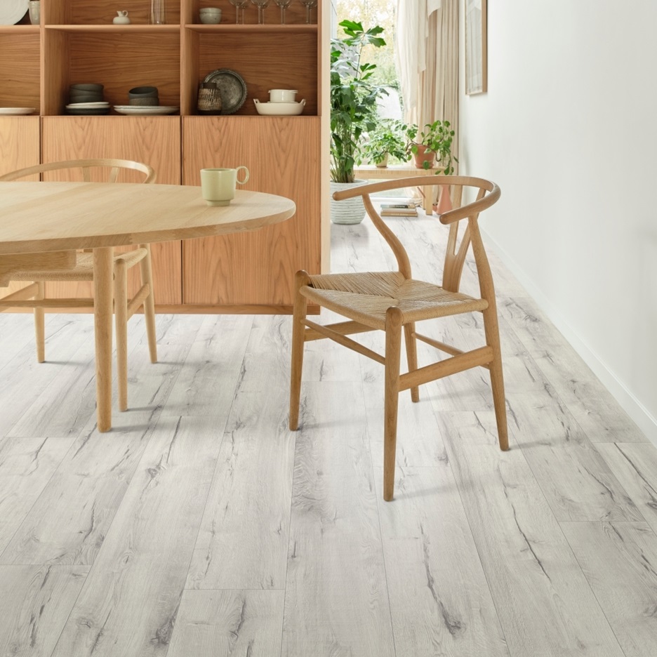  Interior Pictures of White, Grey Mountain Oak 56112 from the Moduleo LayRed collection | Moduleo